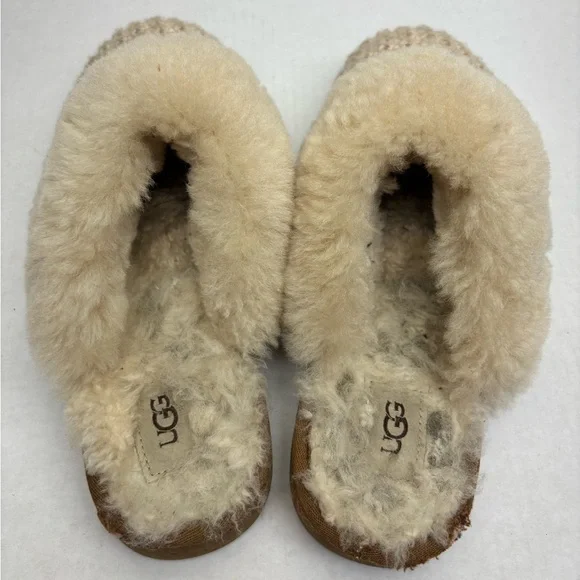Ugg slippers women’s SZ 9 - Picture 4 of 7